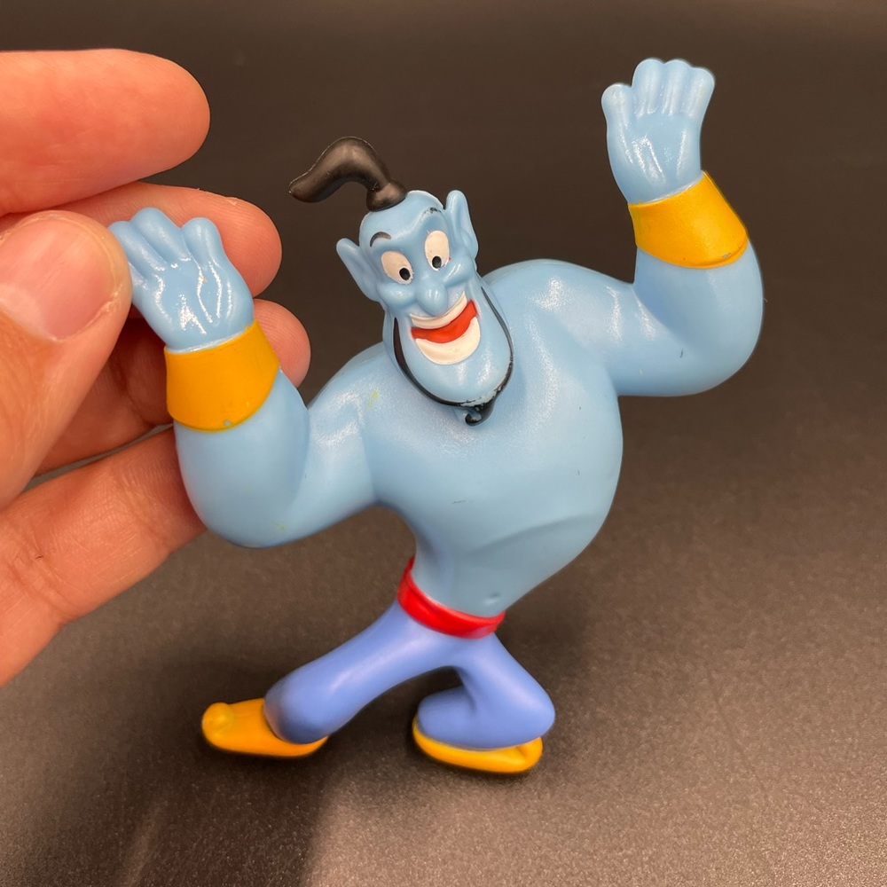 Aladdin Genie Disney McDonald’s 3 inch figurine Toy